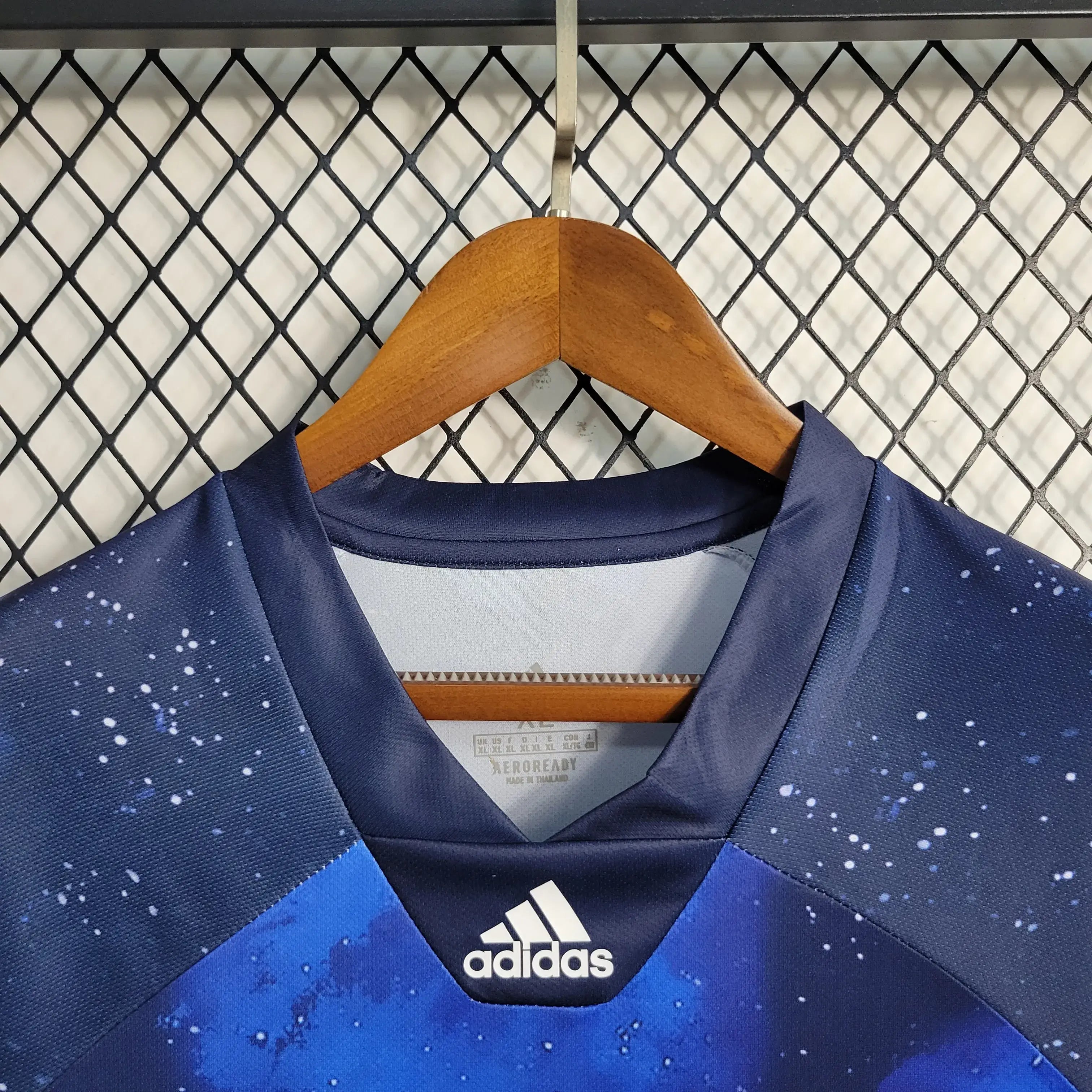 Camisa Real Madrid Galáticos 18/19 Retrô - Azul | Torcedor