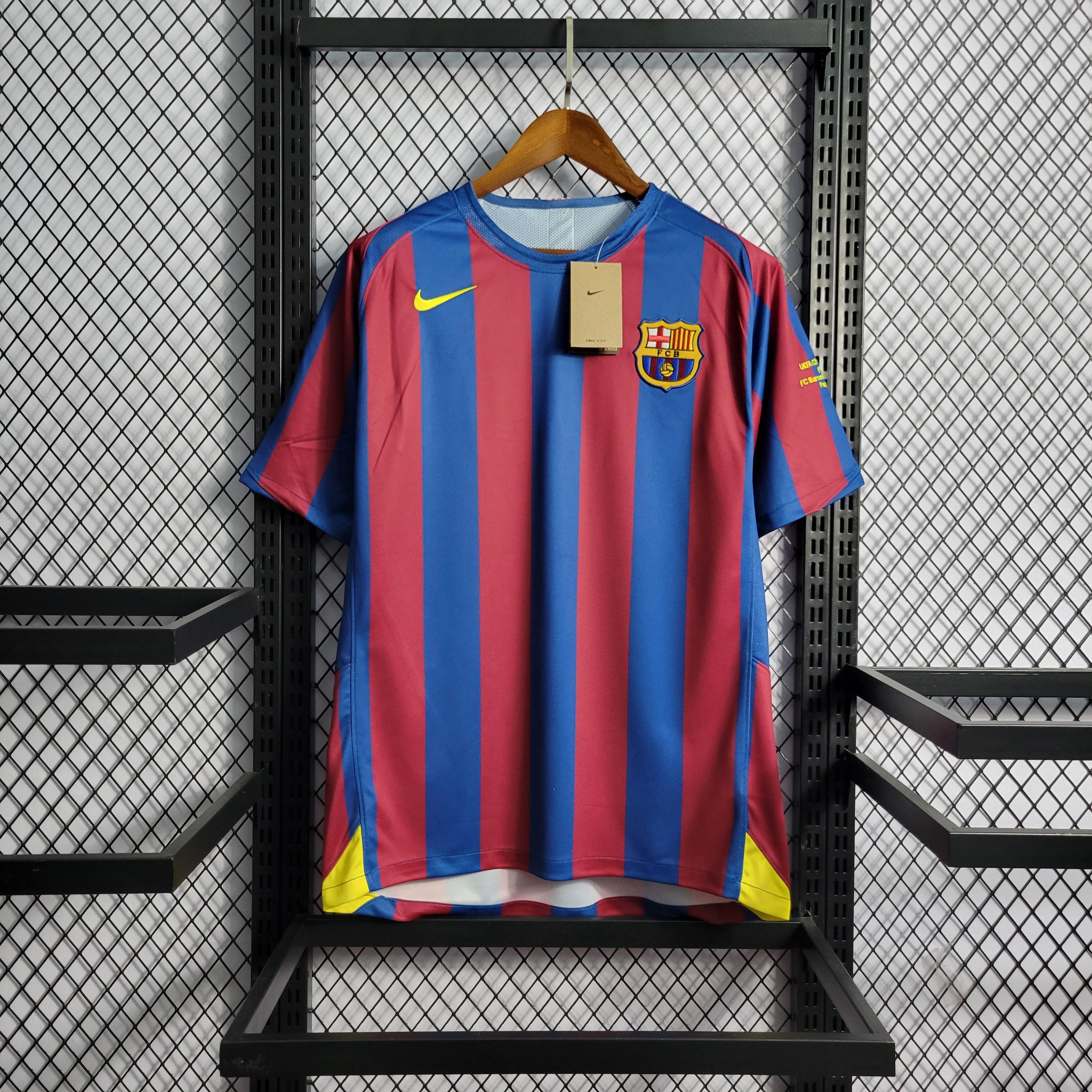 Camisa Barcelona 05/06 Retrô - Azul e Vermelha | Torcedor