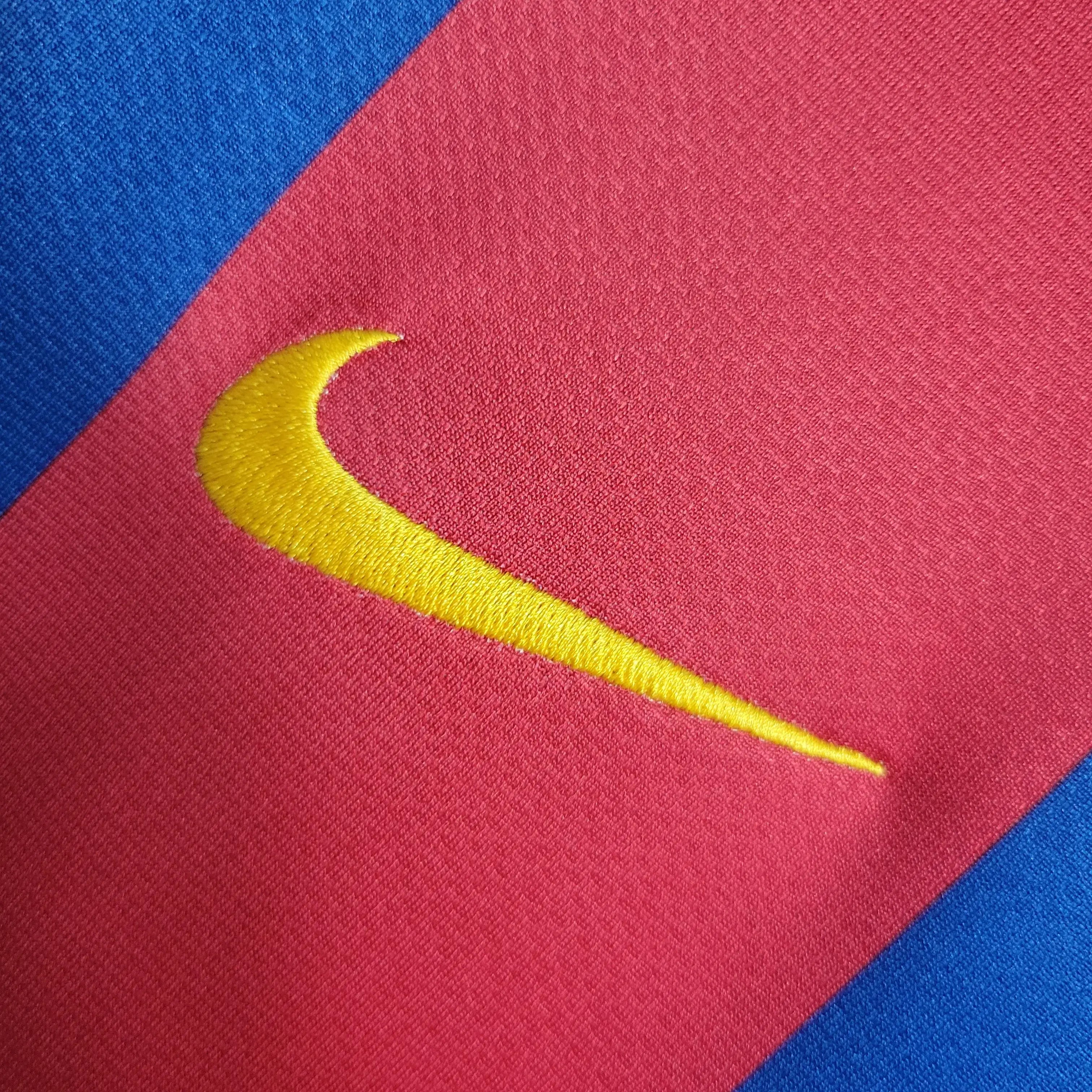 Camisa Barcelona Home 10/11 Retrô - Azul e Vermelha | Torcedor