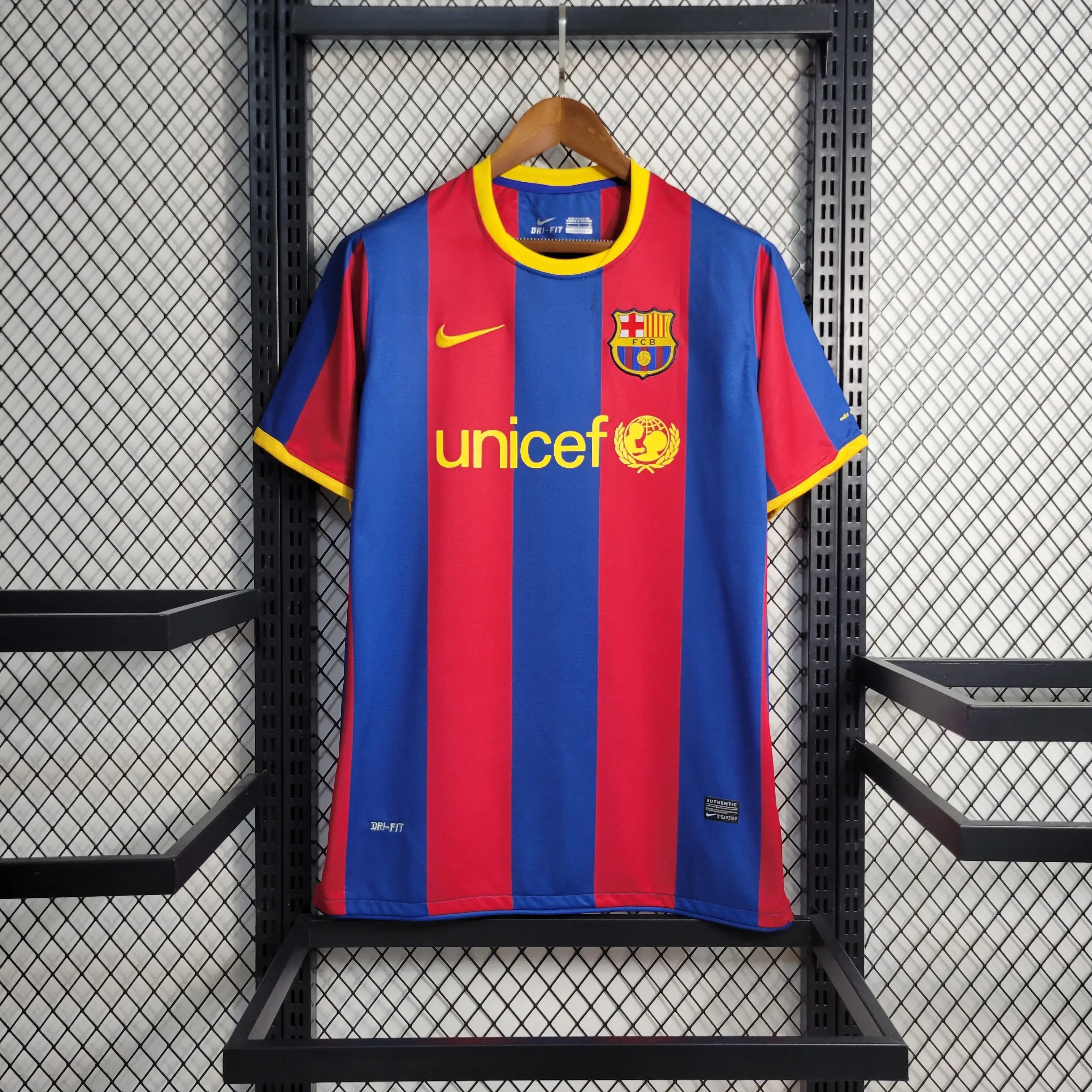 Camisa Barcelona Home 10/11 Retrô - Azul e Vermelha | Torcedor