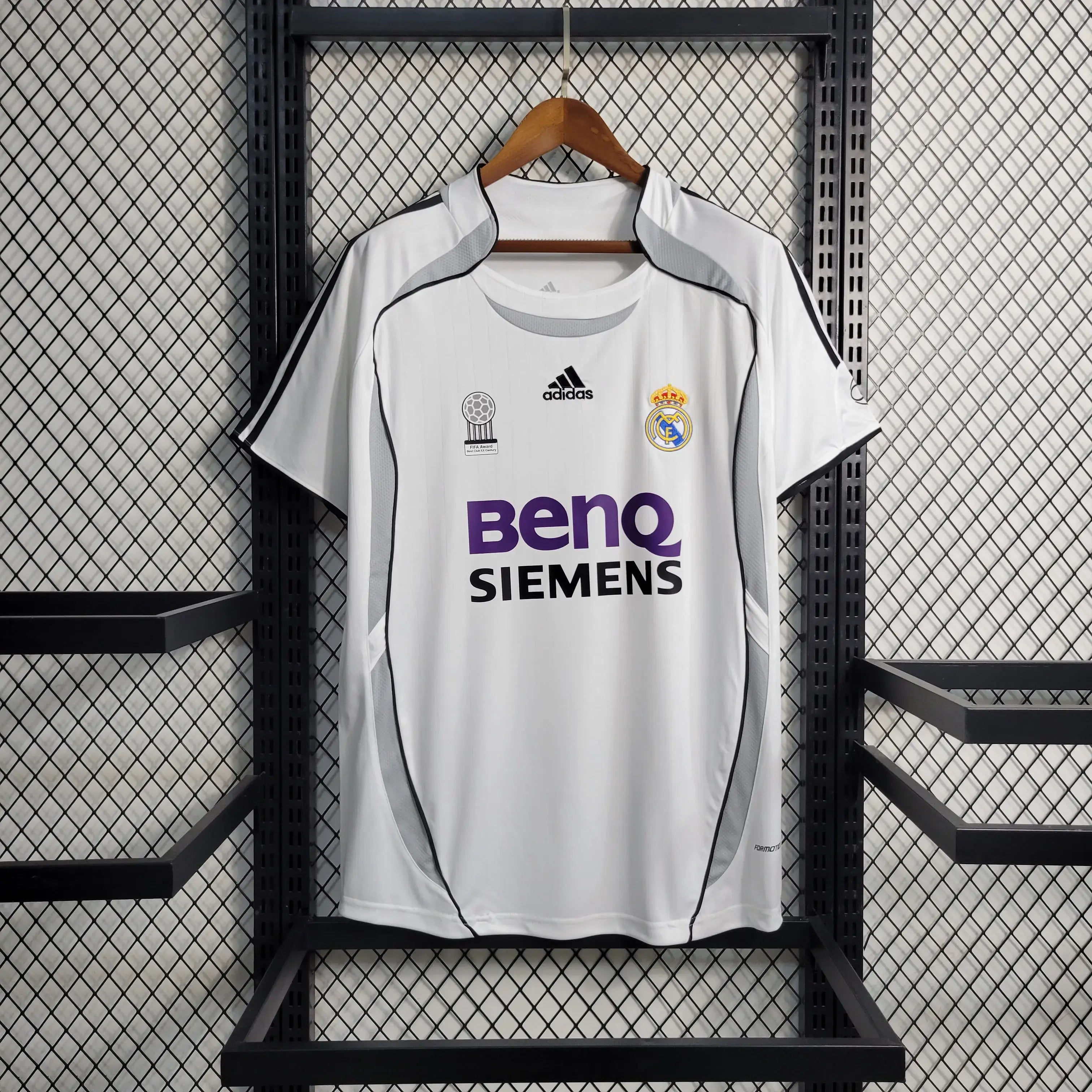 Camisa Real Madrid Home 06/07 Retrô - Branca | Torcedor