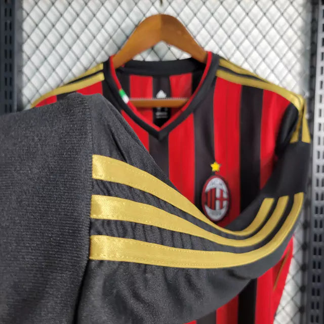 Camisa Milan Home 13/14 Retrô Manga Longa - Vermelha e Preta | Torcedor