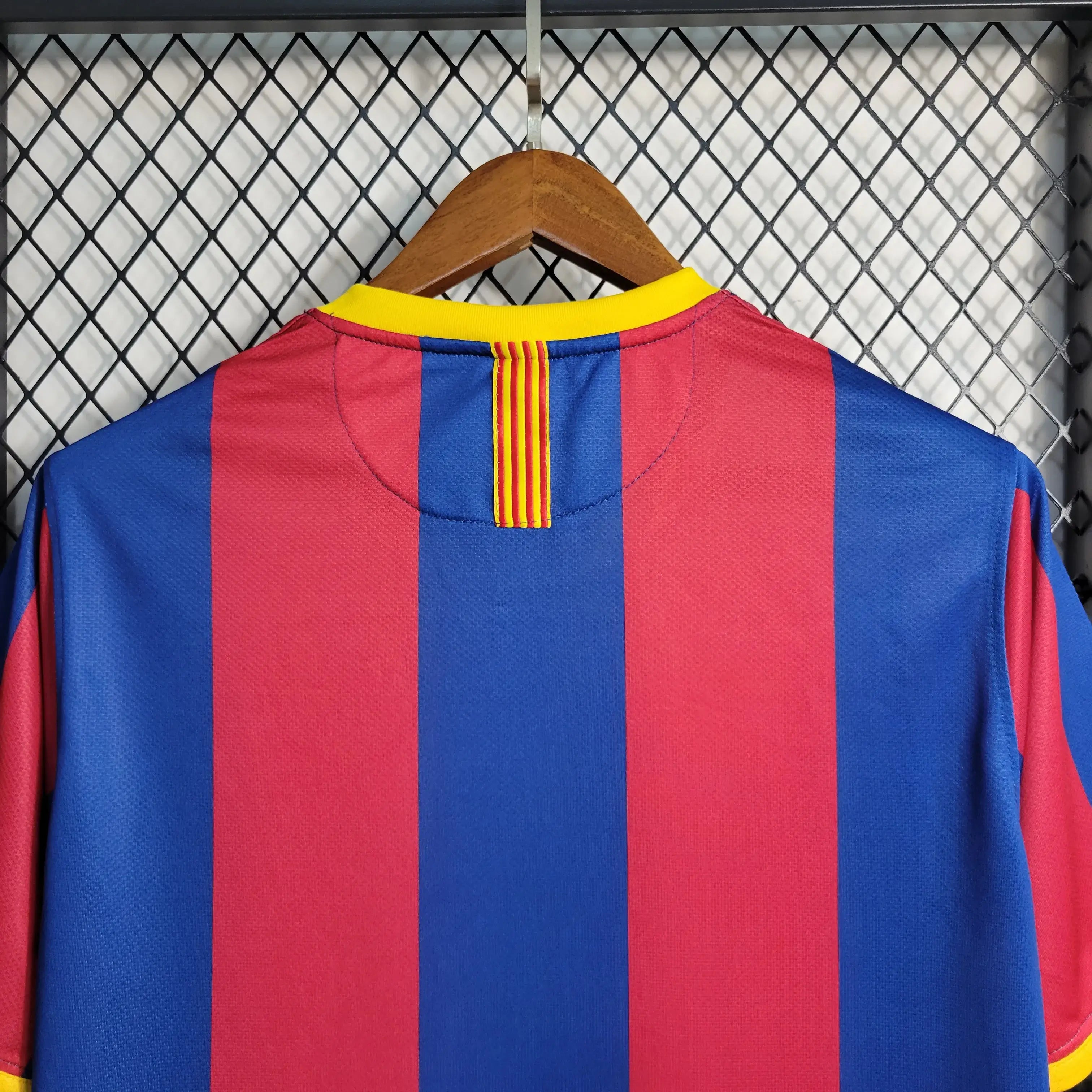 Camisa Barcelona Home 10/11 Retrô - Azul e Vermelha | Torcedor