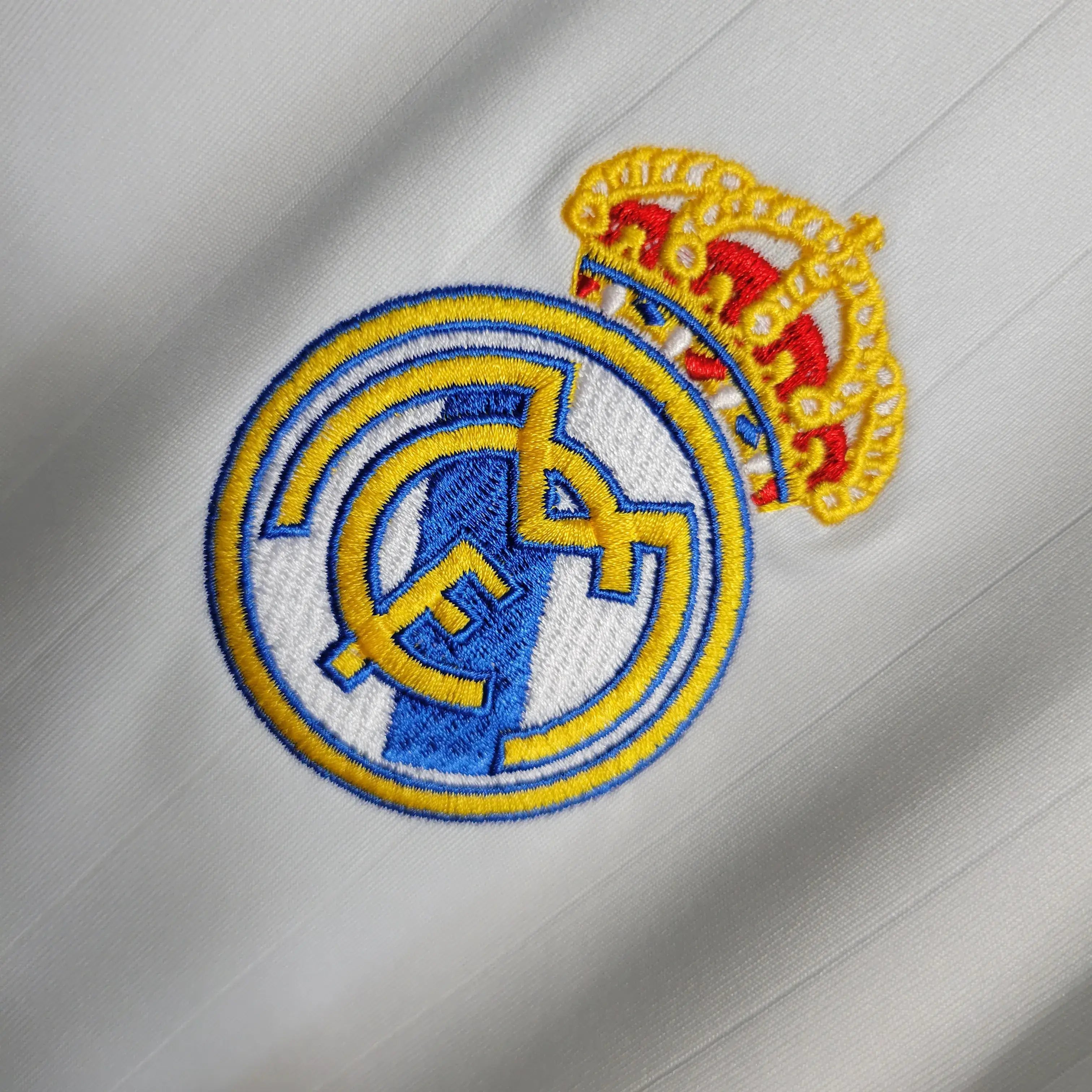 Camisa Real Madrid Home 06/07 Retrô - Branca | Torcedor